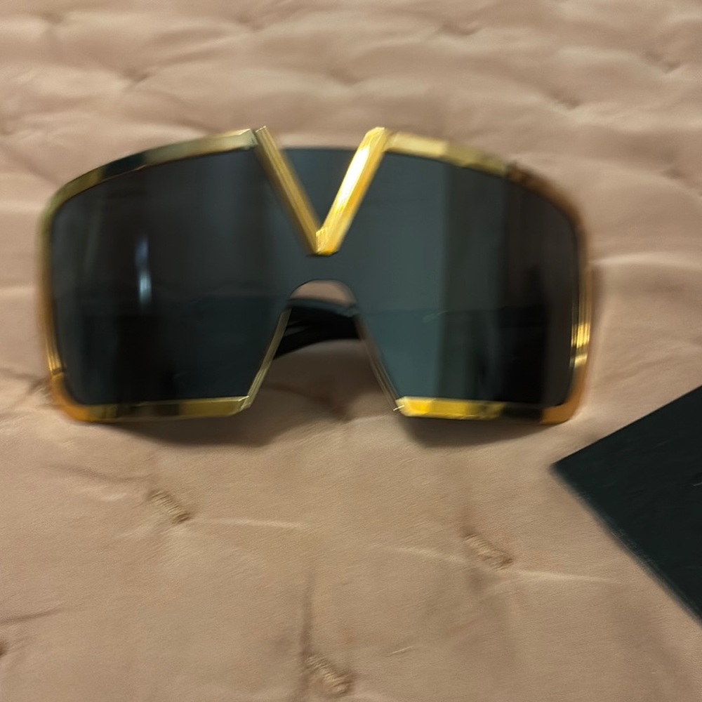 Valentina Gold and Black Women's Sunglasses